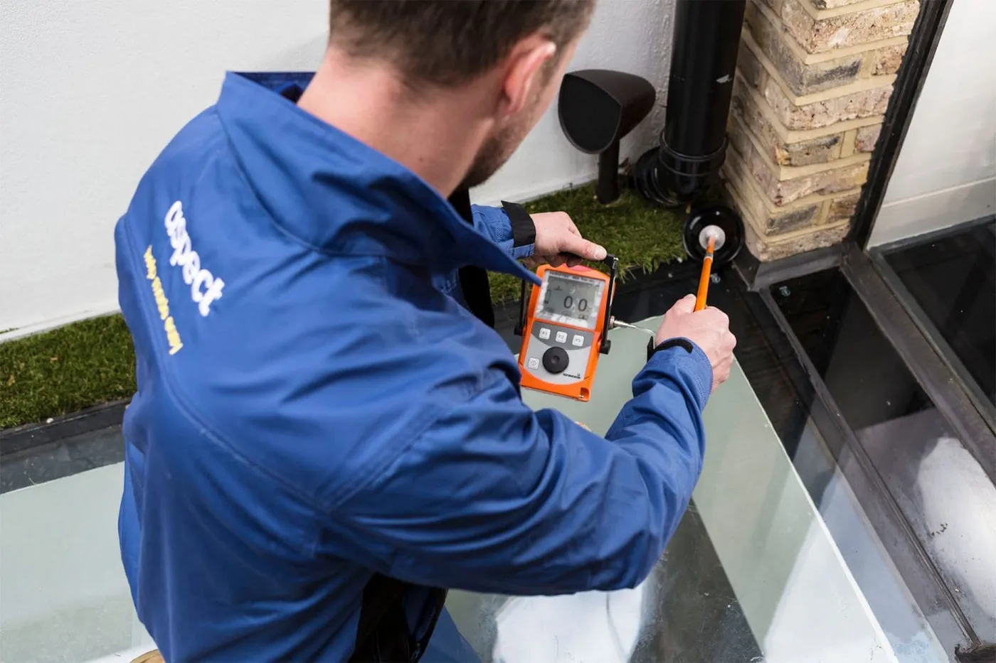 Hard Water & Limescale Problems in London Homes: Detection & Prevention